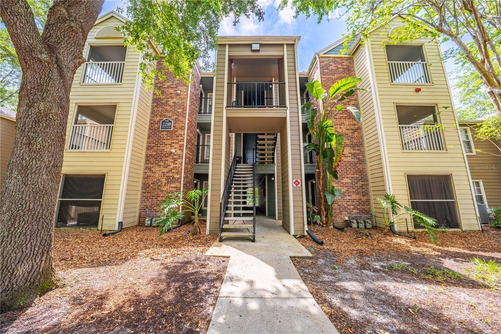 2210 YANKEE PLACE, #334, Orlando, FL 32839 Front