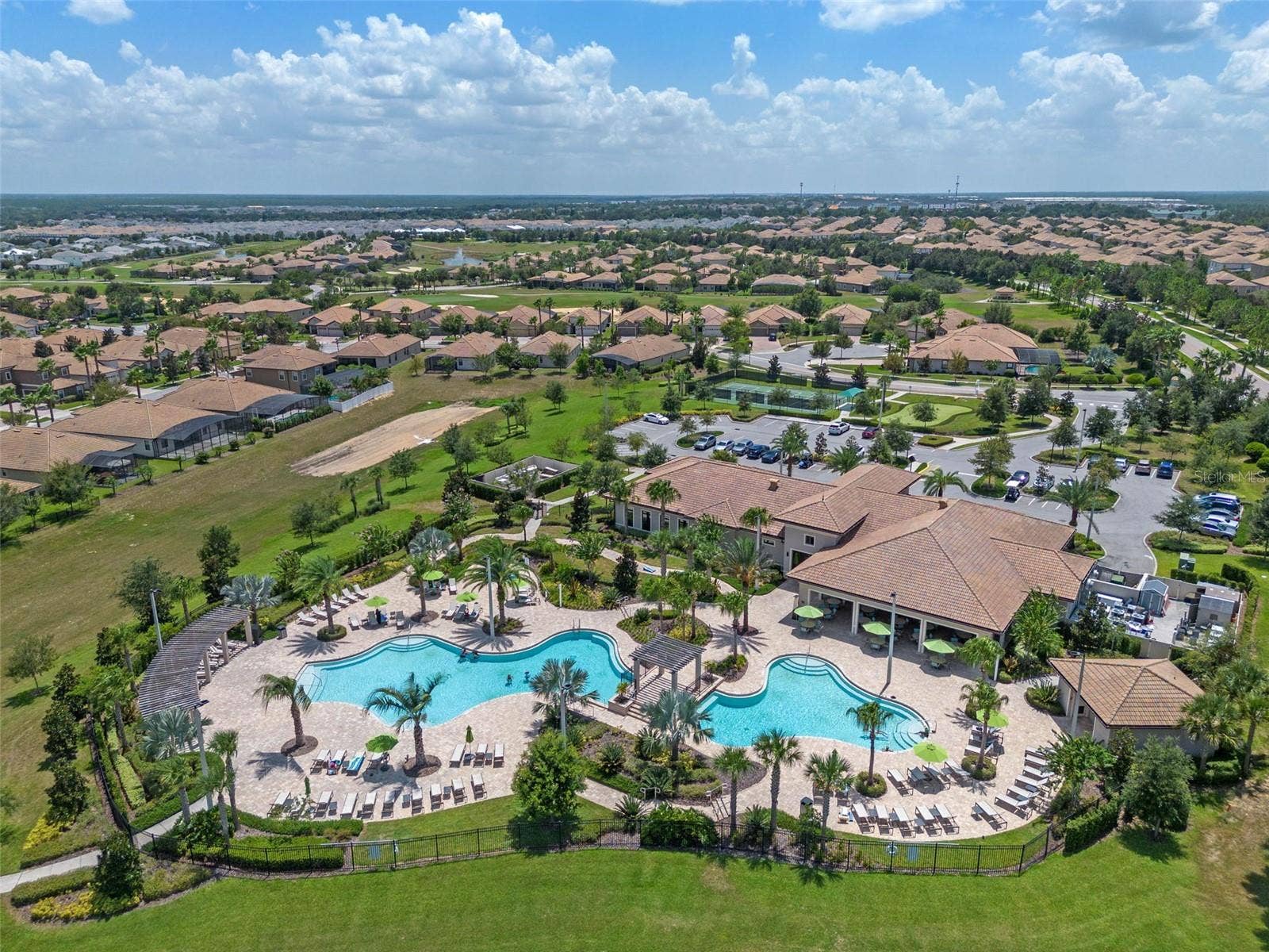 682 WHISTLING STRAITS BOULEVARD, Davenport, FL 33896 682 WHISTLING STRAITS BOULEVARD, Davenport, FL 33896