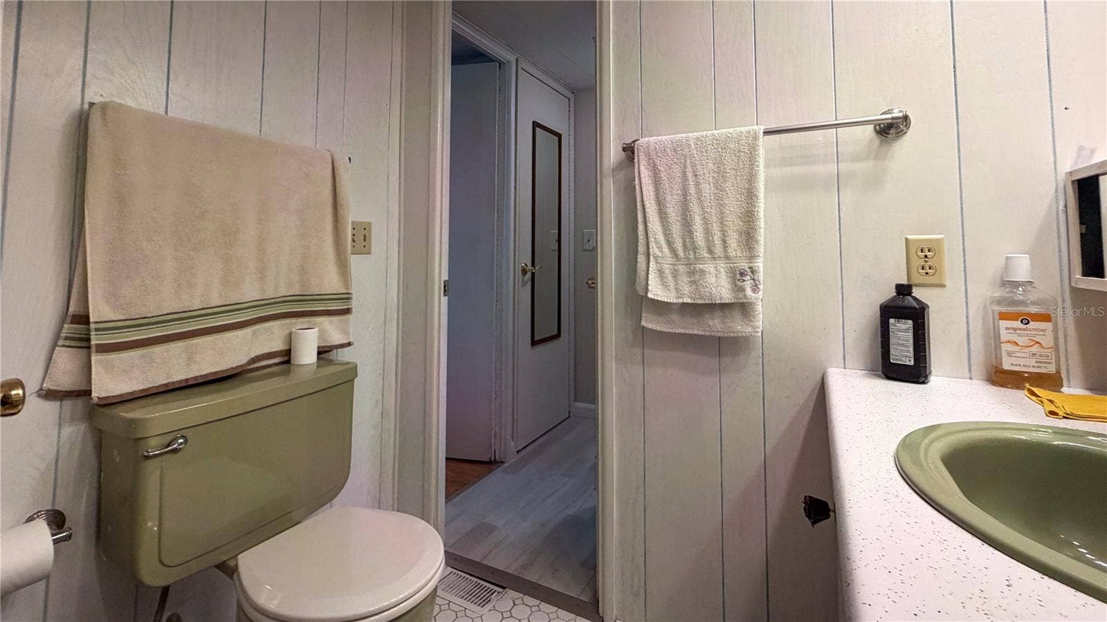 2753 VINDALE ROAD, Tavares, FL 32778 2753 VINDALE ROAD, Tavares, FL 32778