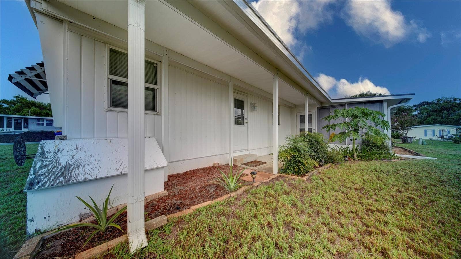 2753 VINDALE ROAD, Tavares, FL 32778 2753 VINDALE ROAD, Tavares, FL 32778