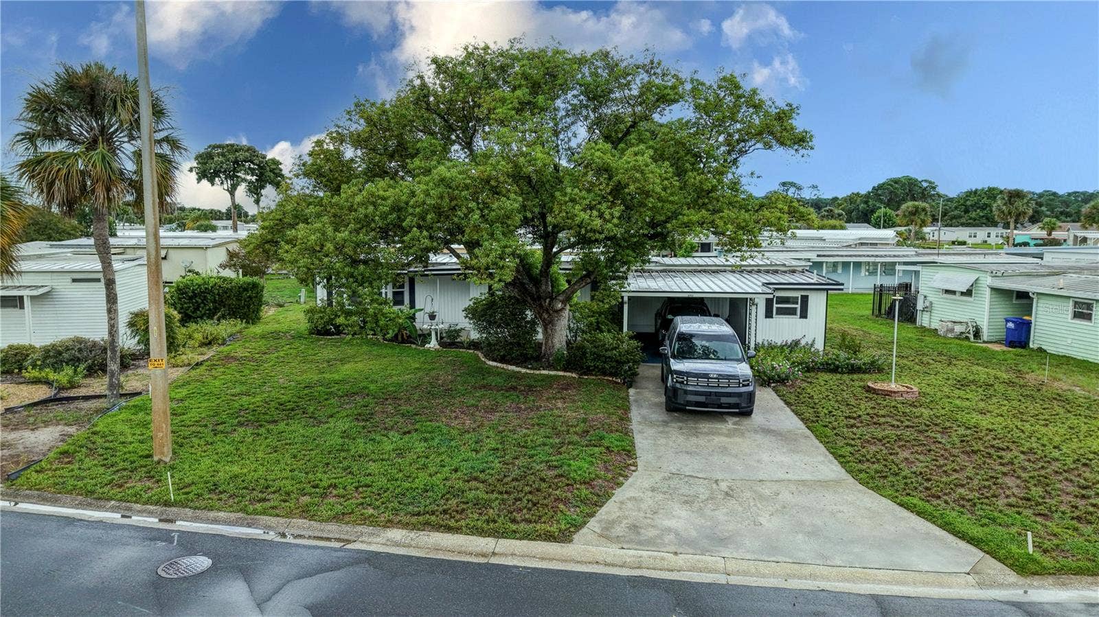 2753 VINDALE ROAD, Tavares, FL 32778 2753 VINDALE ROAD, Tavares, FL 32778