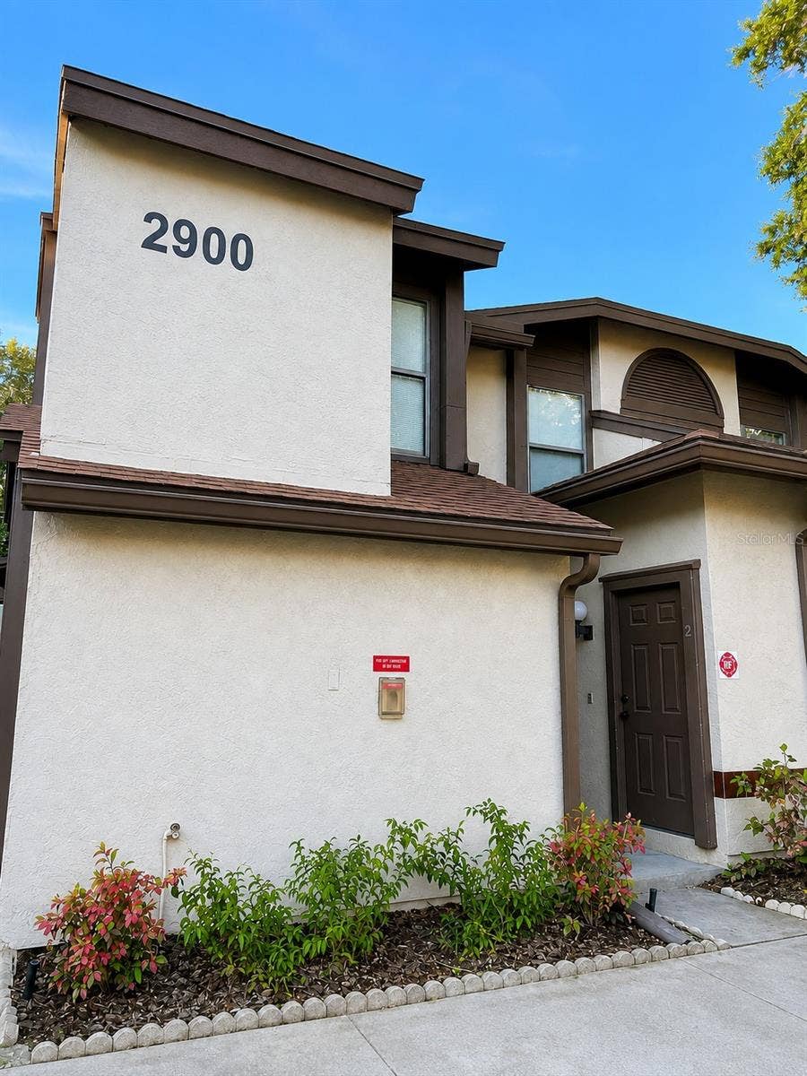 Property photo for 2900 S SEMORAN BOULEVARD, #B1, Orlando, FL