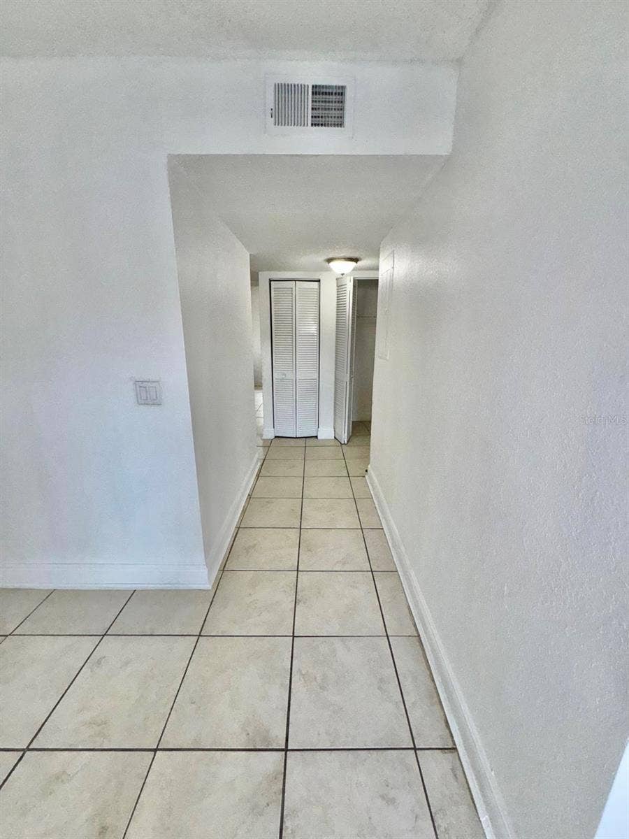 4797 S TEXAS AVENUE, #4797D, Orlando, FL 32839 4797 S TEXAS AVENUE, #4797D, Orlando, FL 32839