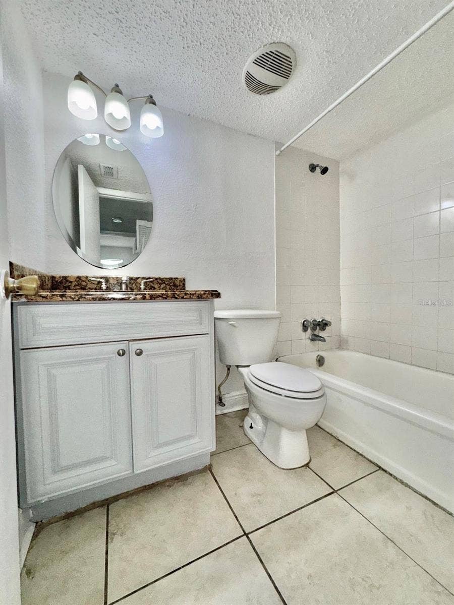 4797 S TEXAS AVENUE, #4797D, Orlando, FL 32839 4797 S TEXAS AVENUE, #4797D, Orlando, FL 32839