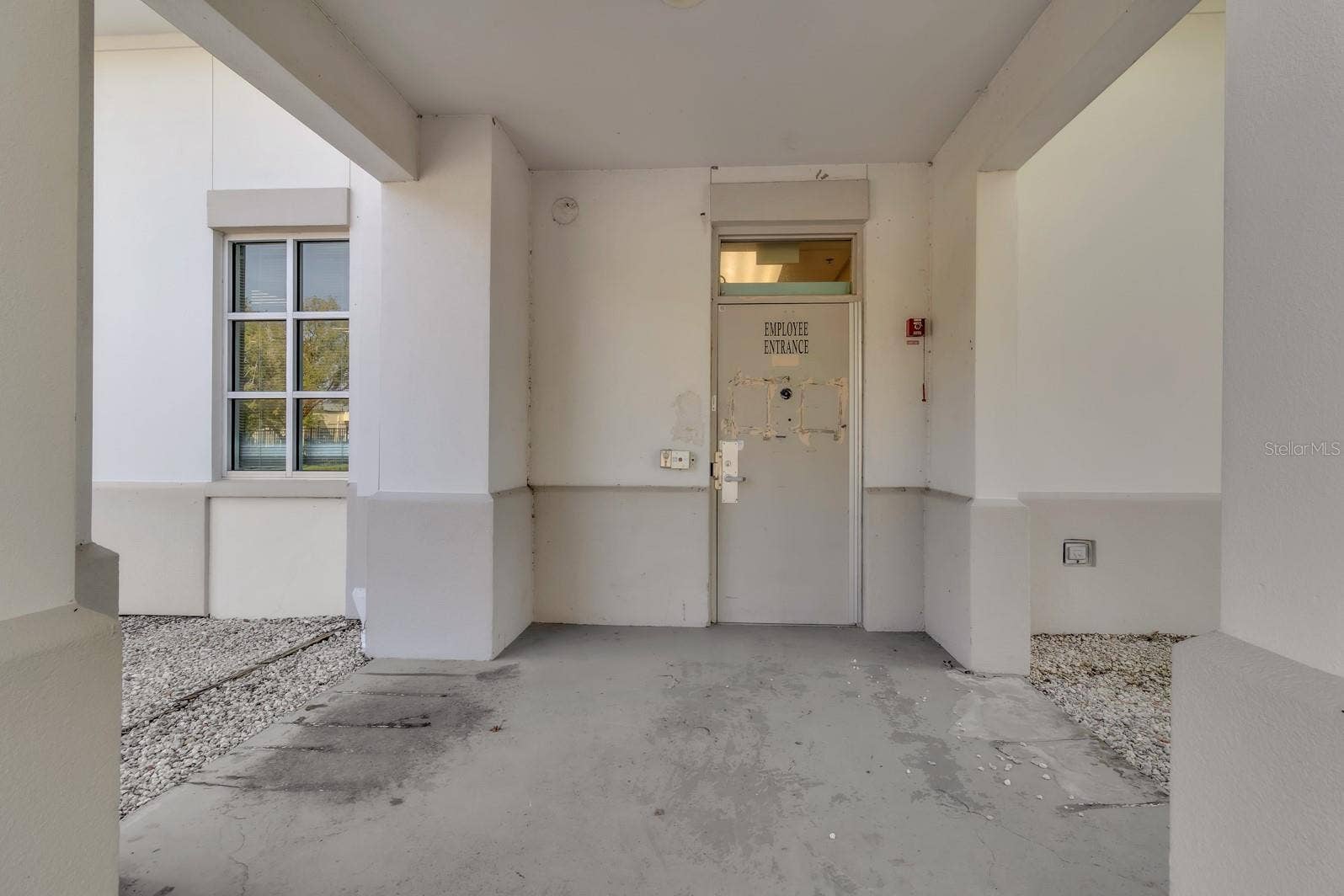 1201 E OAK STREET, Kissimmee, FL 34744 Back Entrance