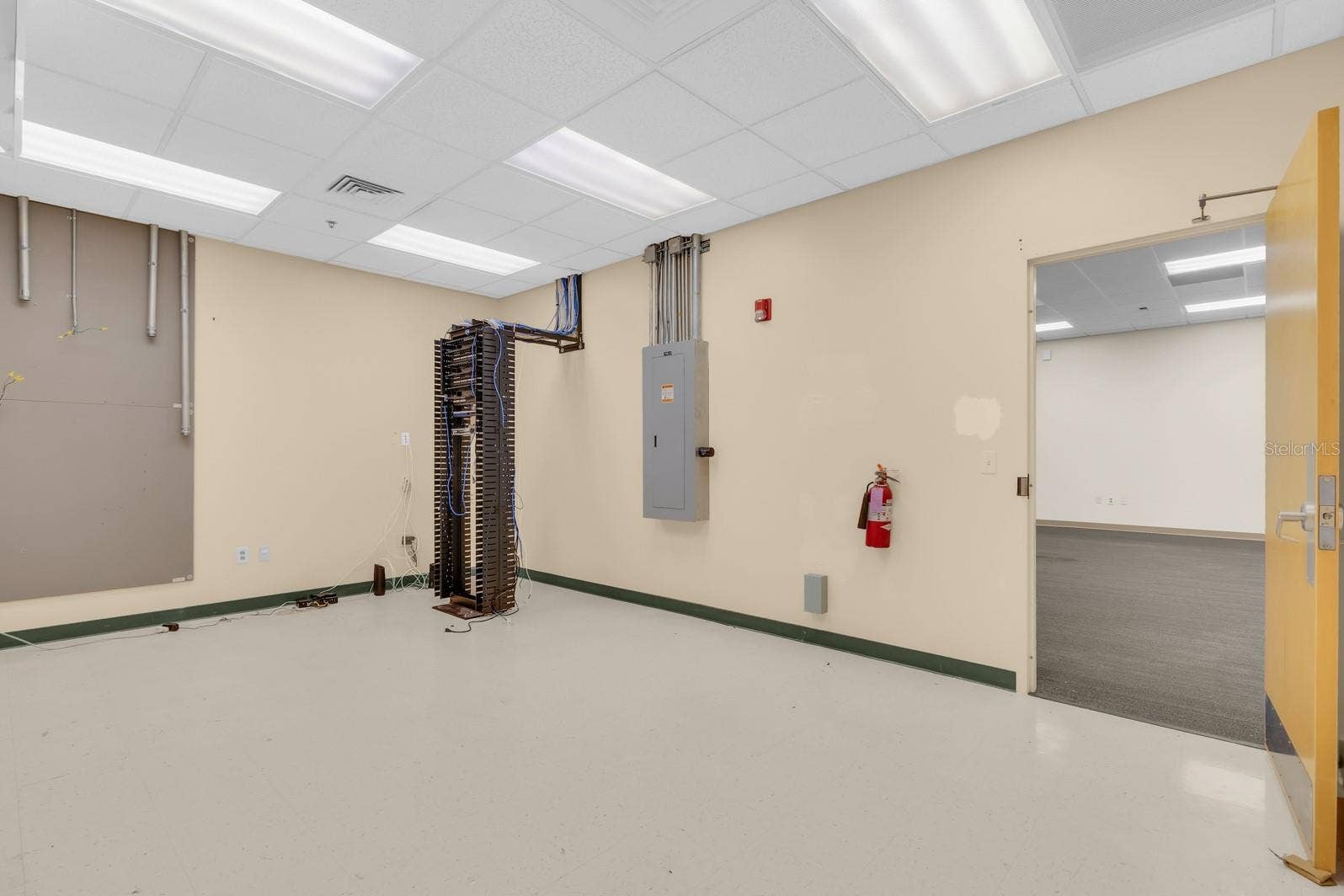 1201 E OAK STREET, Kissimmee, FL 34744 Storage Area