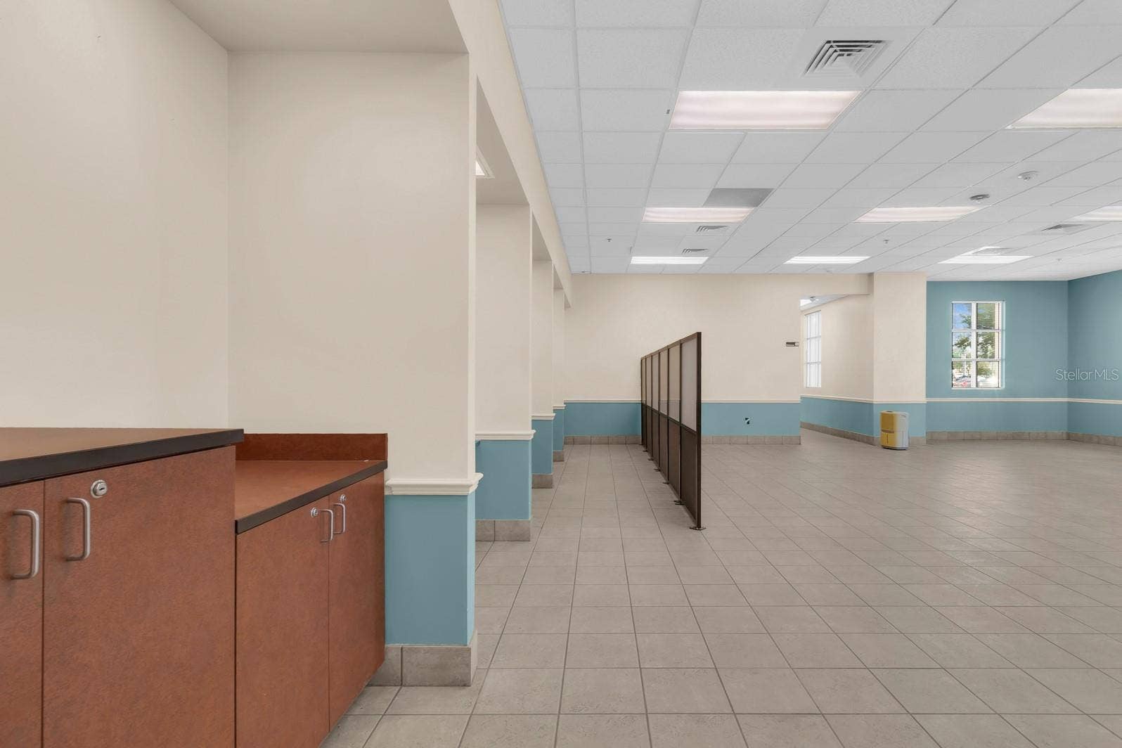 1201 E OAK STREET, Kissimmee, FL 34744 Lobby / Waiting Area