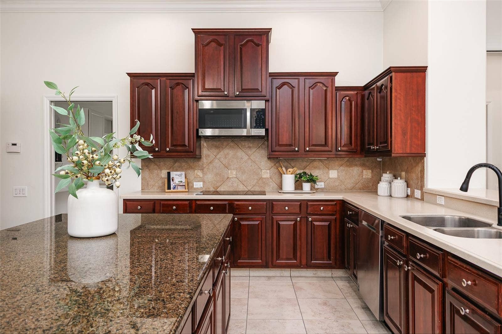 1233 VISTA HILLS DRIVE, Lakeland, FL 33813