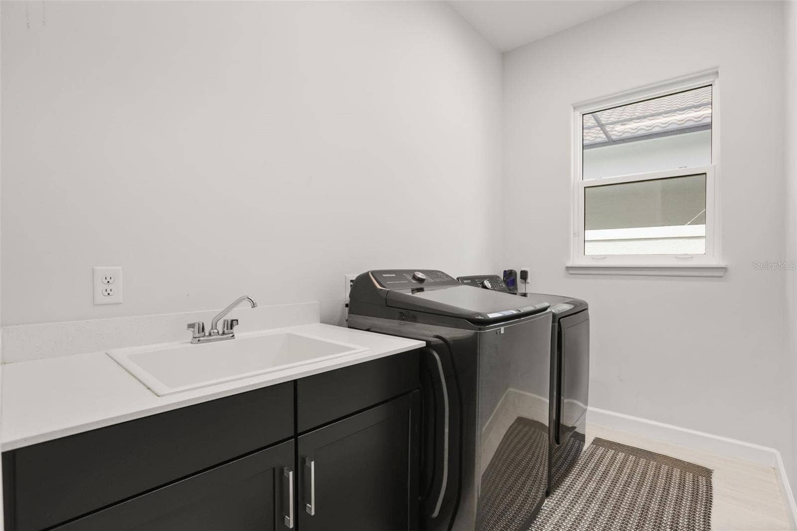 260 HAMPTON LOOP, Davenport, FL 33837 Laundry Room