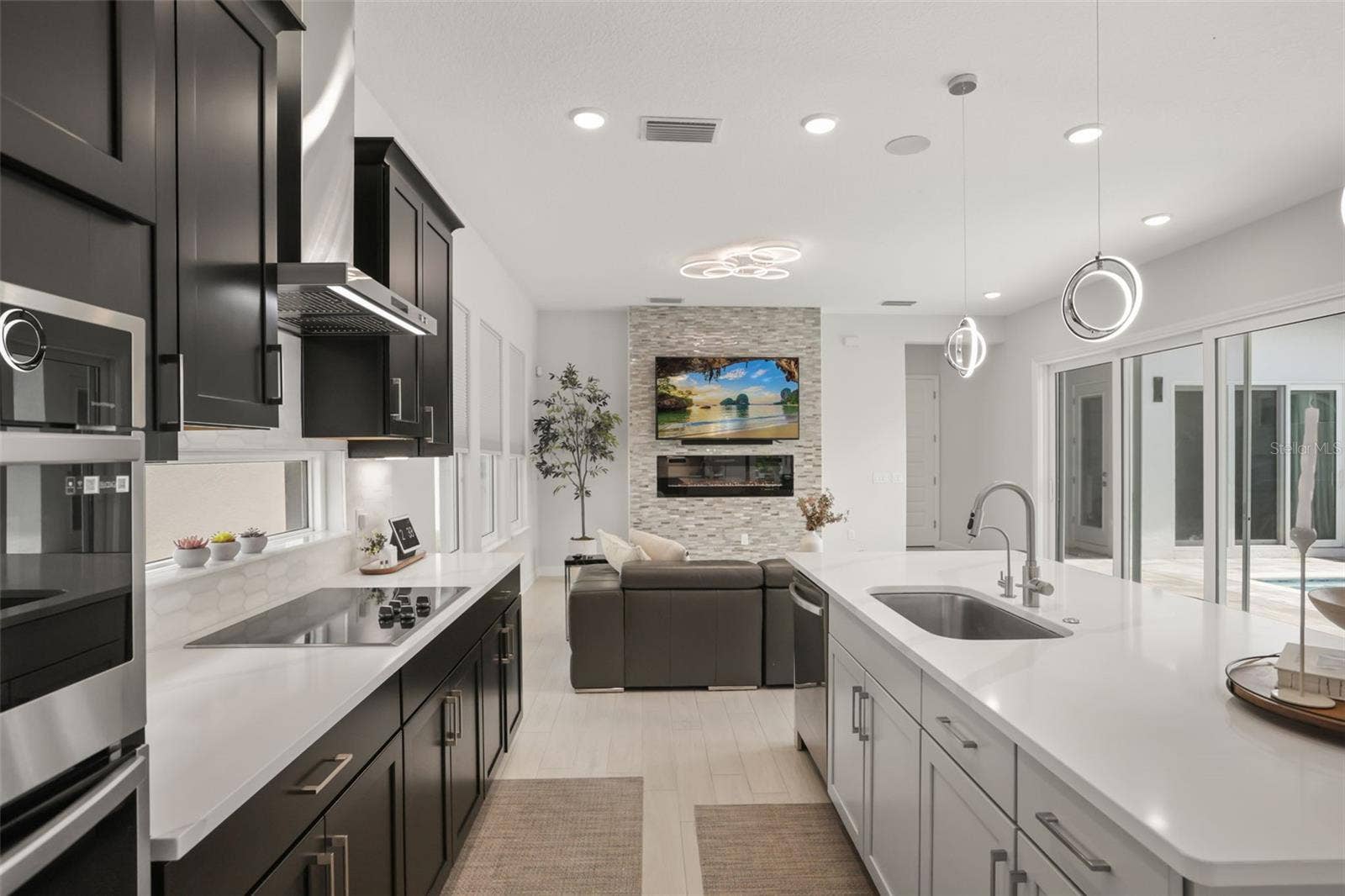 260 HAMPTON LOOP, Davenport, FL 33837 Kitchen