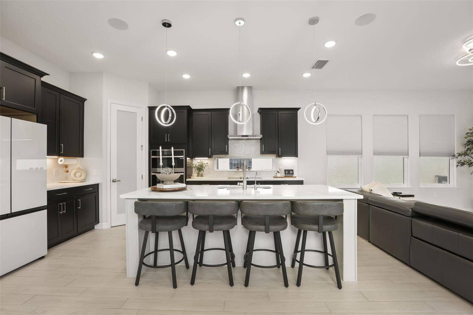 260 HAMPTON LOOP, Davenport, FL 33837 Kitchen