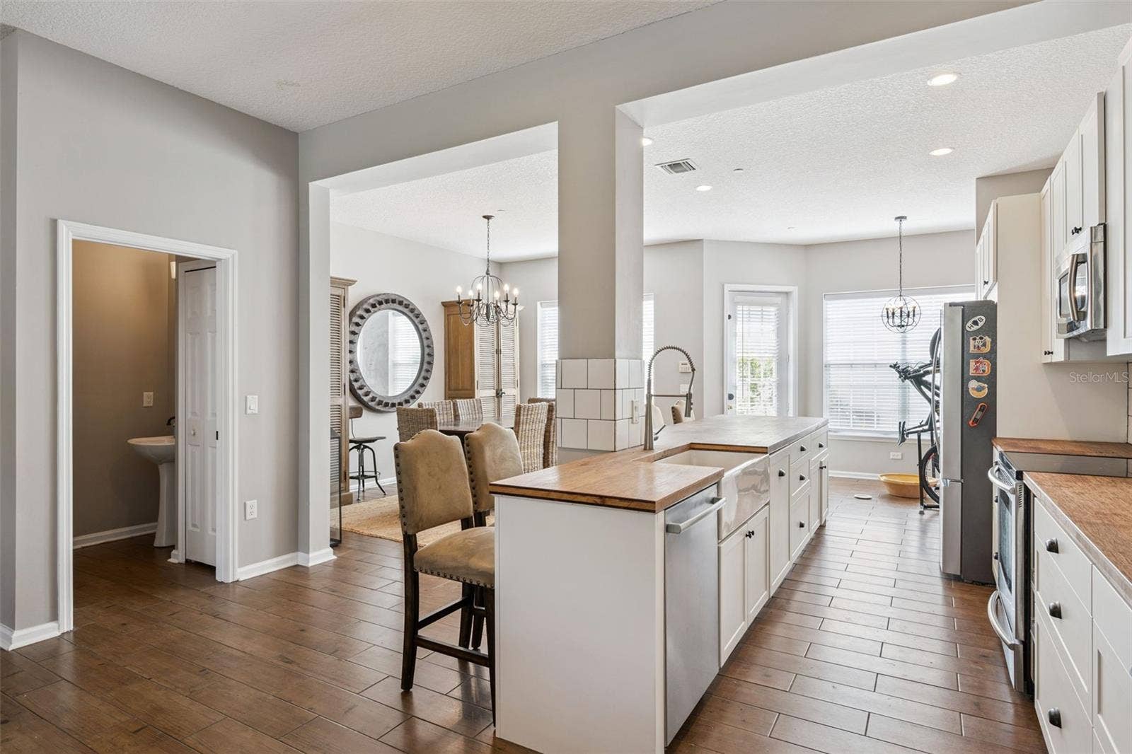 323 CELEBRATION BOULEVARD, Celebration, FL 34747 323 CELEBRATION BOULEVARD, Celebration, FL 34747