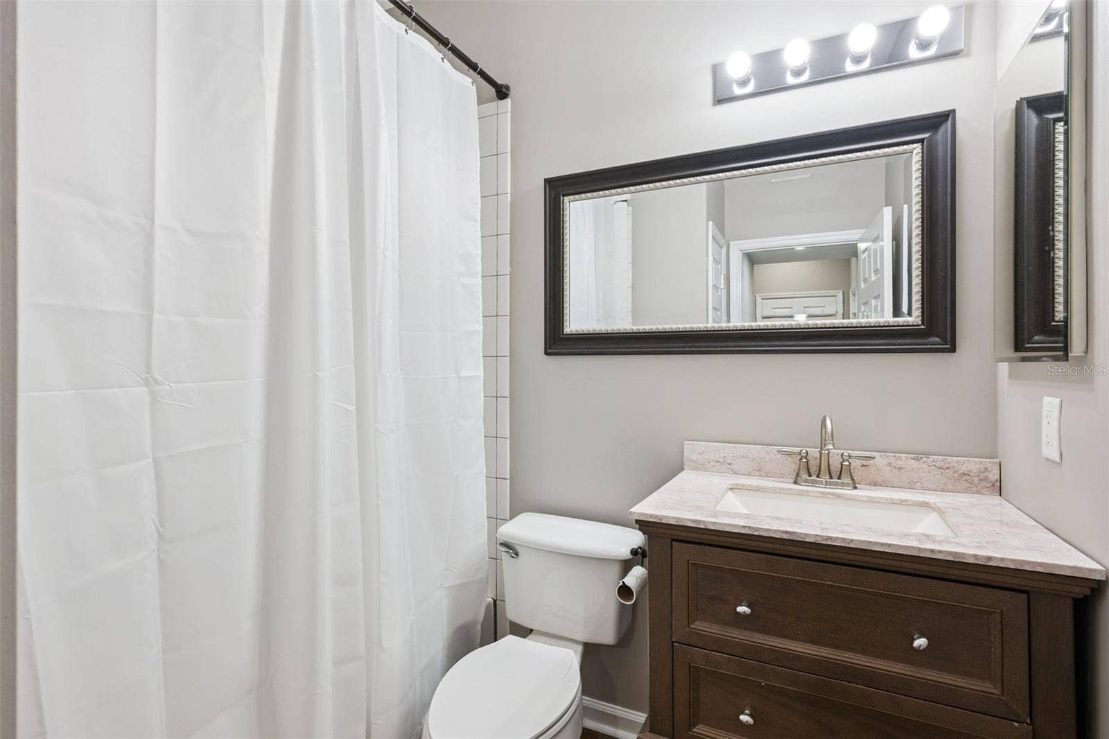 323 CELEBRATION BOULEVARD, Celebration, FL 34747 323 CELEBRATION BOULEVARD, Celebration, FL 34747