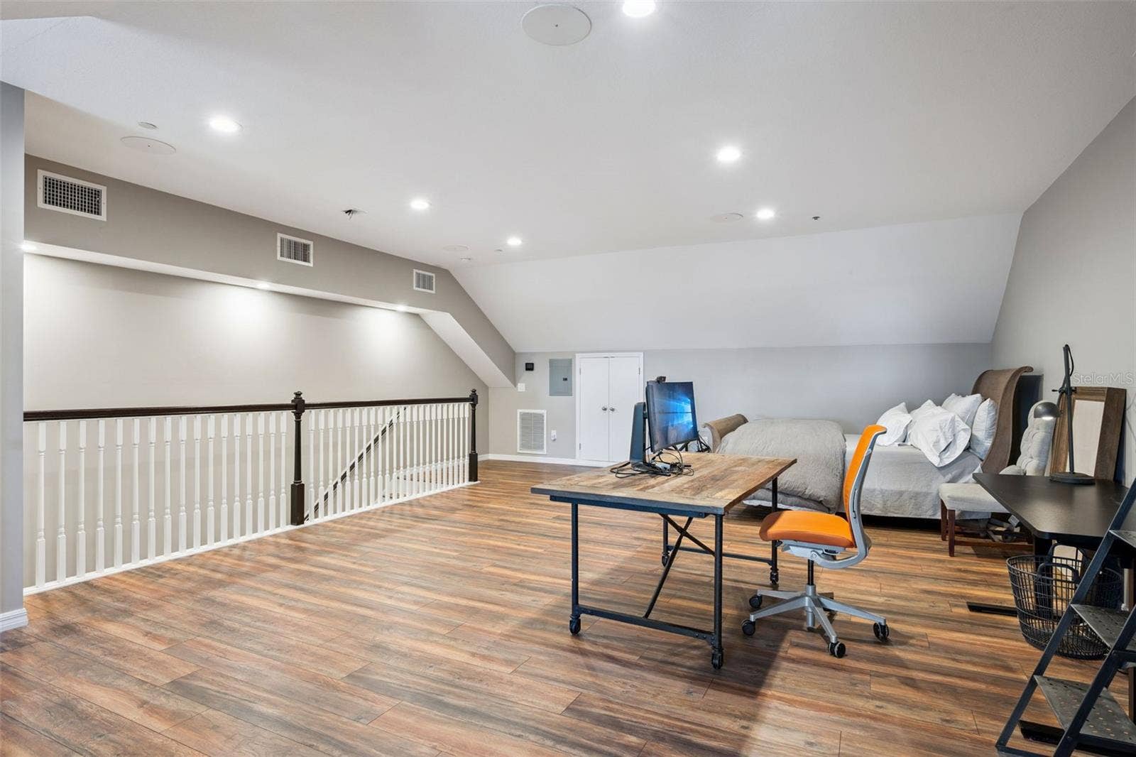 323 CELEBRATION BOULEVARD, Celebration, FL 34747 323 CELEBRATION BOULEVARD, Celebration, FL 34747