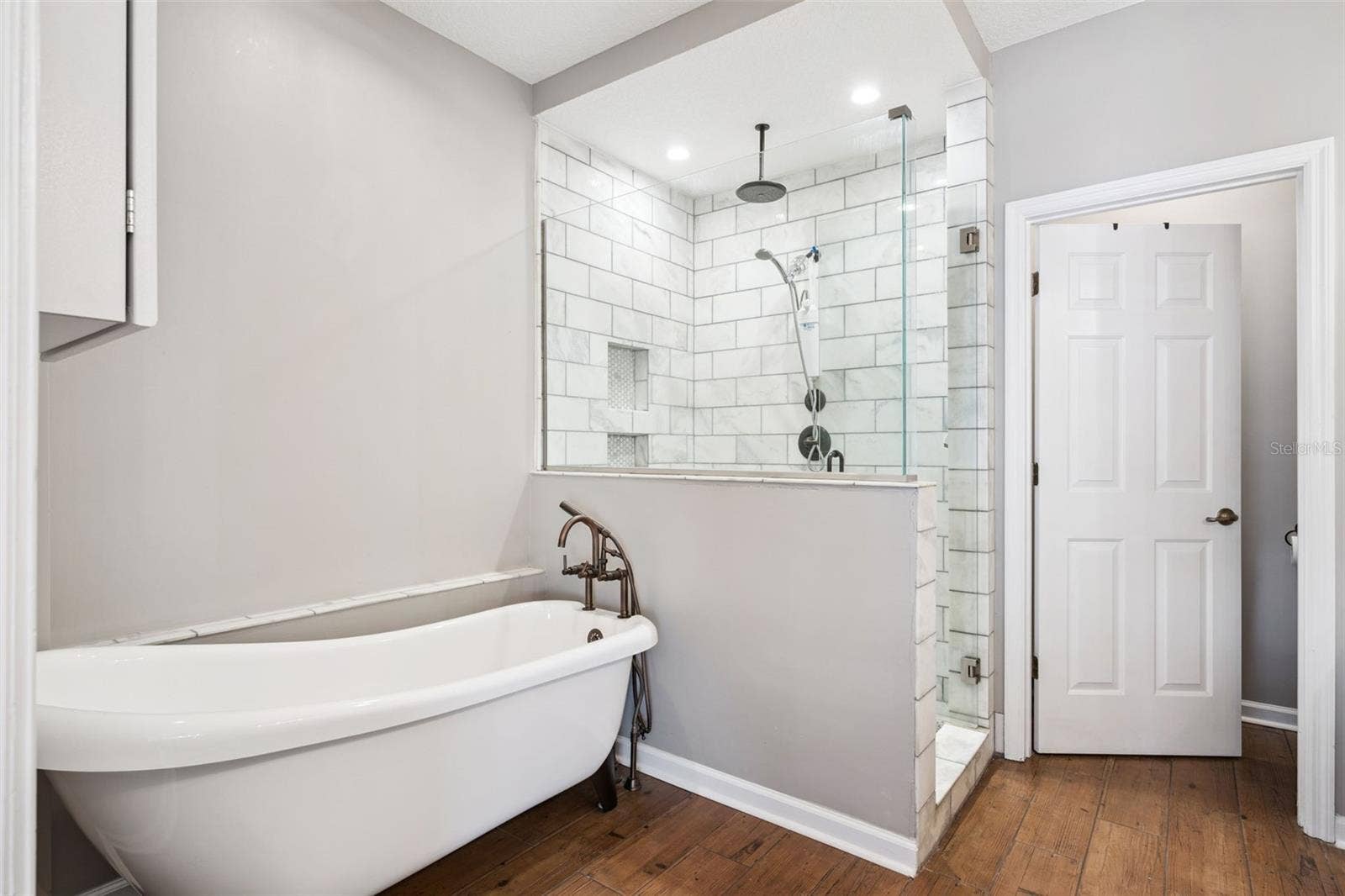 323 CELEBRATION BOULEVARD, Celebration, FL 34747 323 CELEBRATION BOULEVARD, Celebration, FL 34747