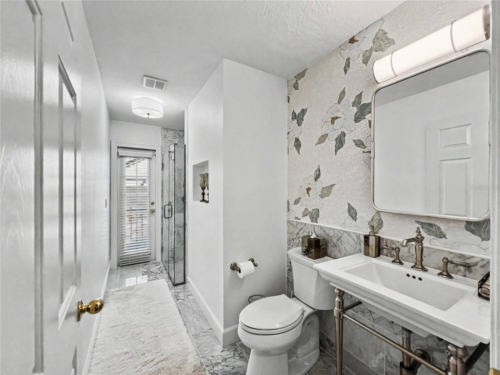 1113 CELEBRATION AVENUE, Celebration, FL 34747