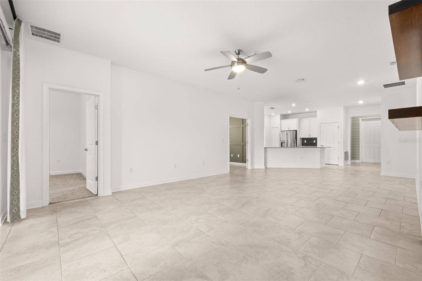 195 PRESTON AVENUE, Davenport, FL 33837