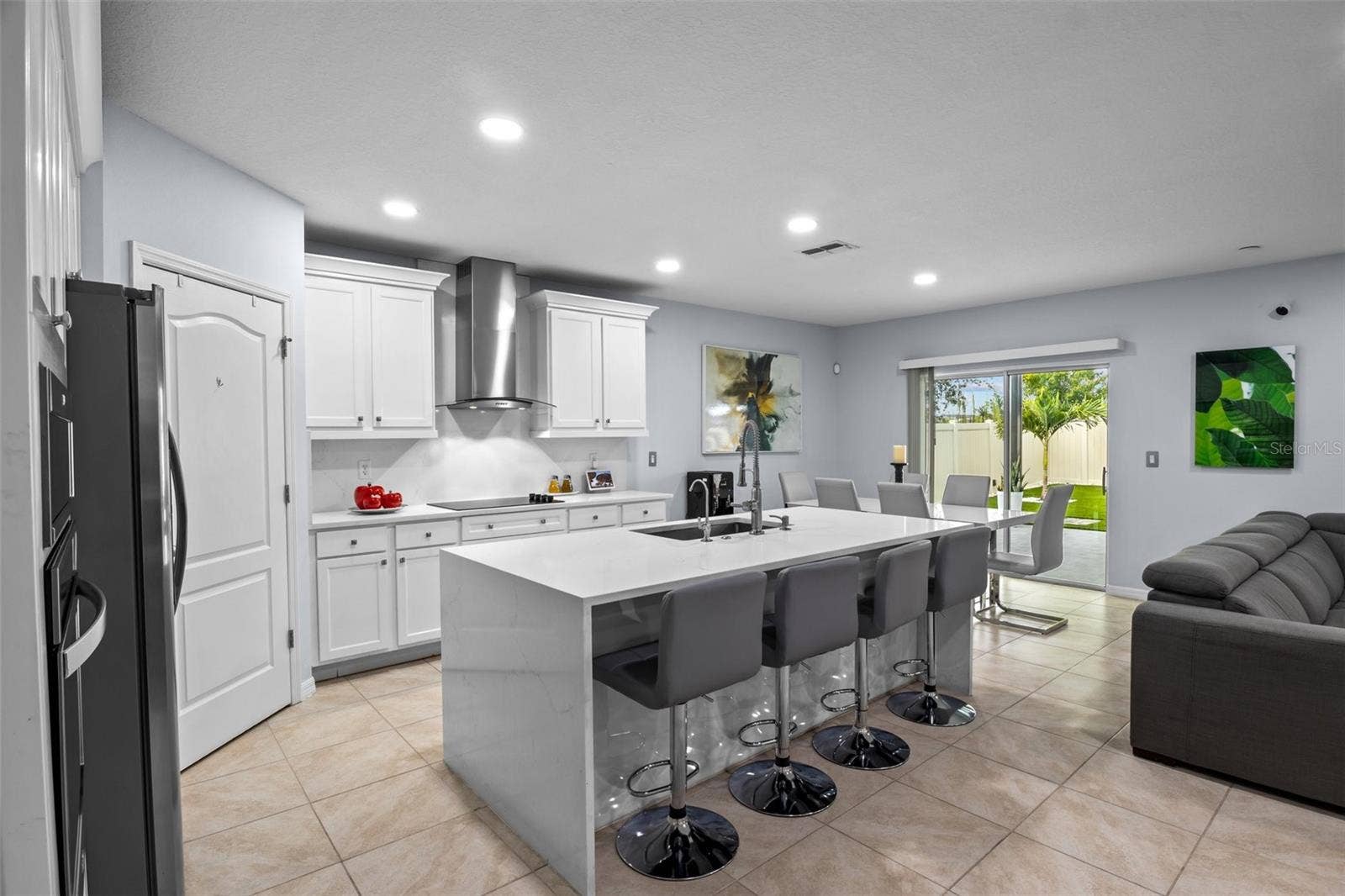 2460 WHITE POPPY DRIVE, Kissimmee, FL 34747 Kitchen
