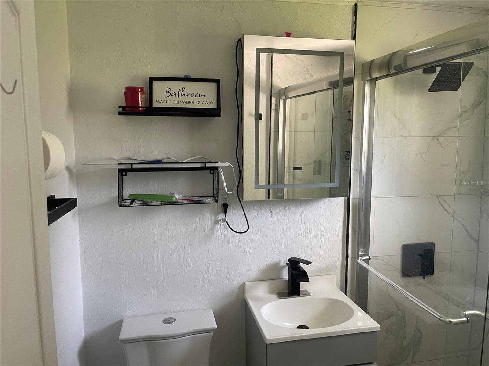 339 ELSIE AVENUE, Daytona Beach, FL 32117 Bathroom #2