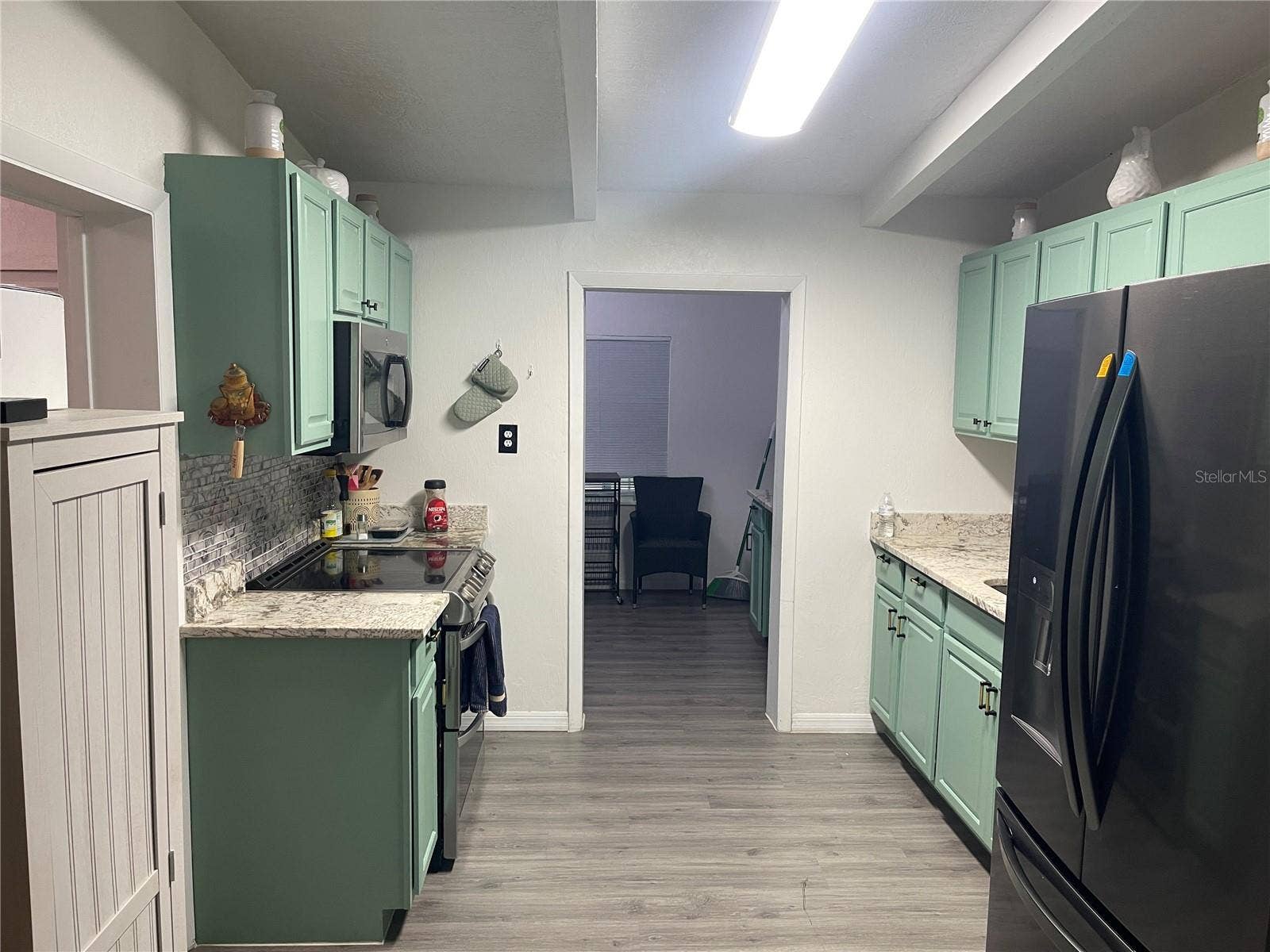 339 ELSIE AVENUE, Daytona Beach, FL 32117 Kitchen/Living Room