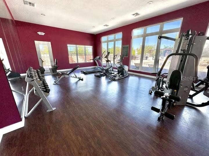 8988 SILVER PL, Kissimmee, FL 34747