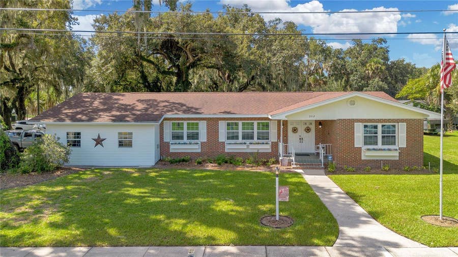 Property photo for 1412 LAKEVIEW AVENUE, Kissimmee, FL
