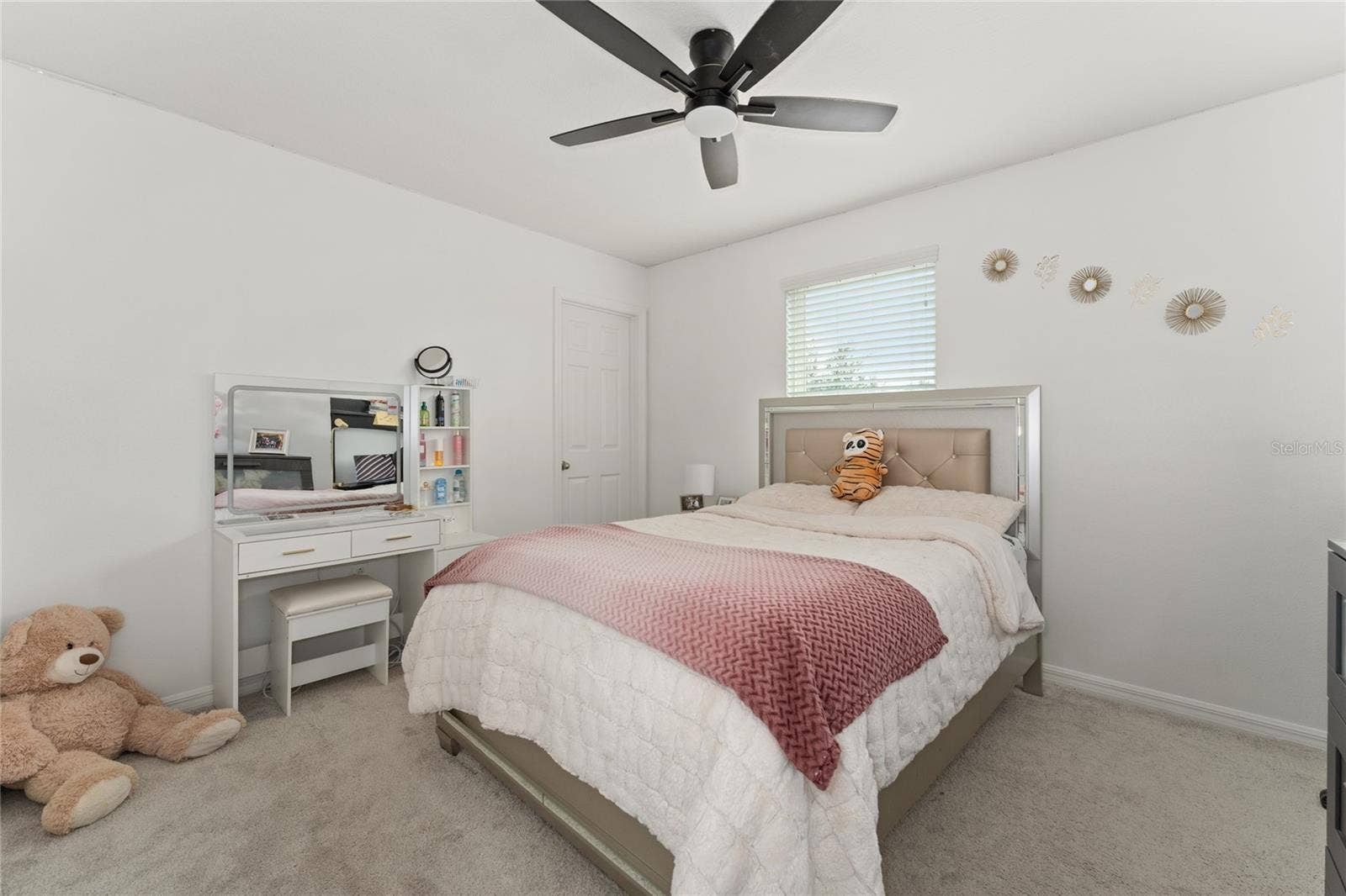 6614 BRIDGEWATER VILLAGE RD, Windermere, FL 34786 6614 BRIDGEWATER VILLAGE RD, Windermere, FL 34786