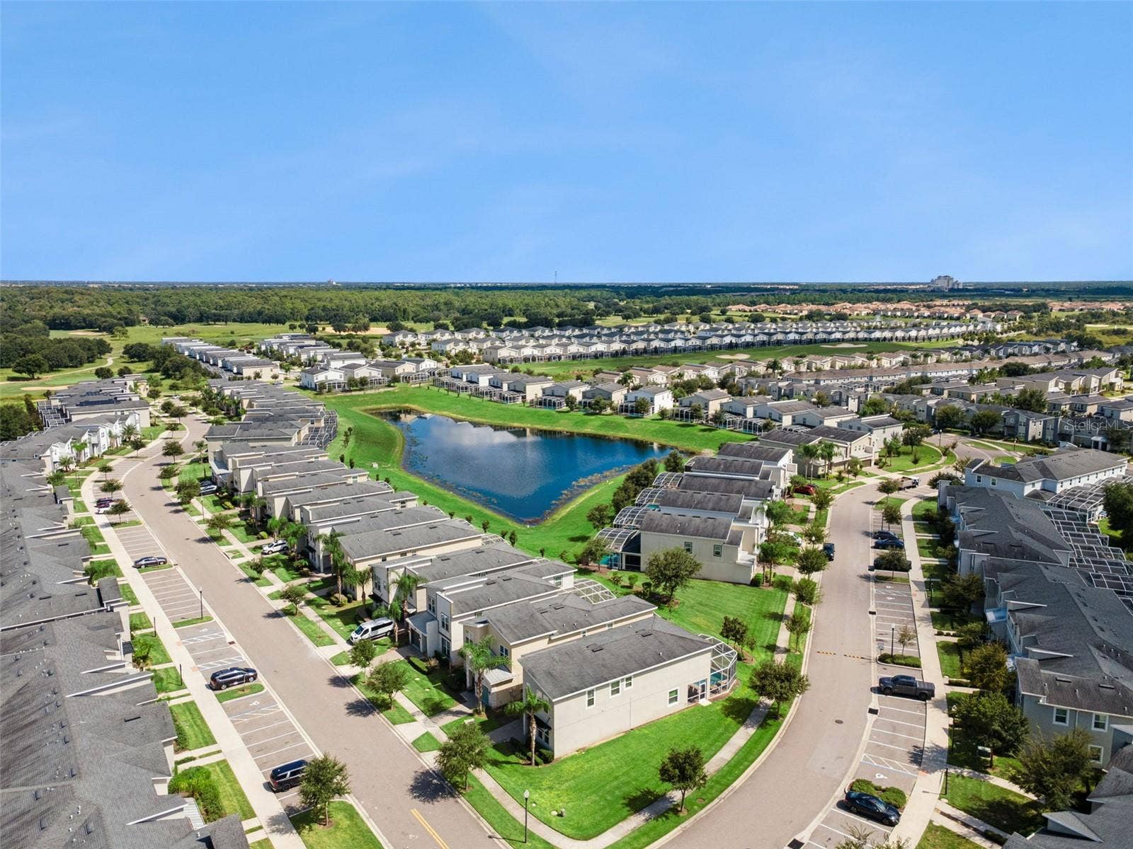 8996 CABOT CLIFFS DRIVE, Davenport, FL 33896 8996 CABOT CLIFFS DRIVE, Davenport, FL 33896