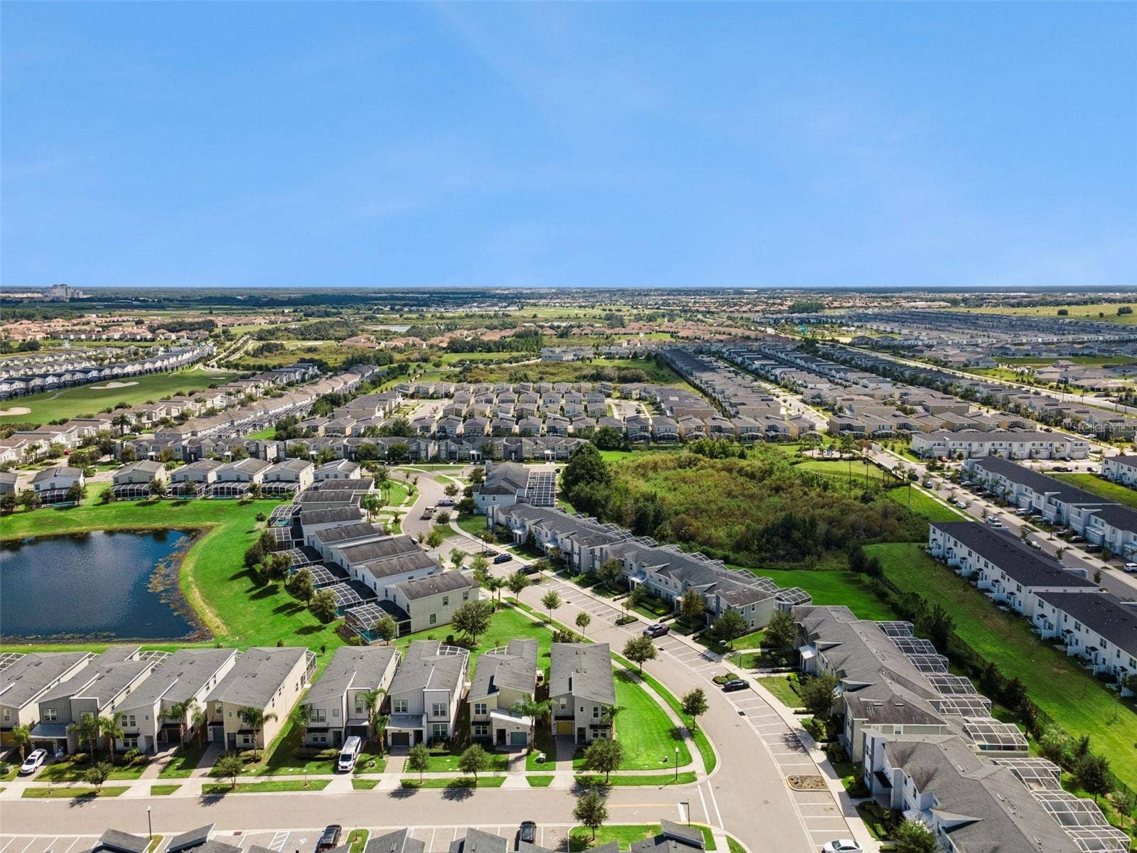 8996 CABOT CLIFFS DRIVE, Davenport, FL 33896 8996 CABOT CLIFFS DRIVE, Davenport, FL 33896
