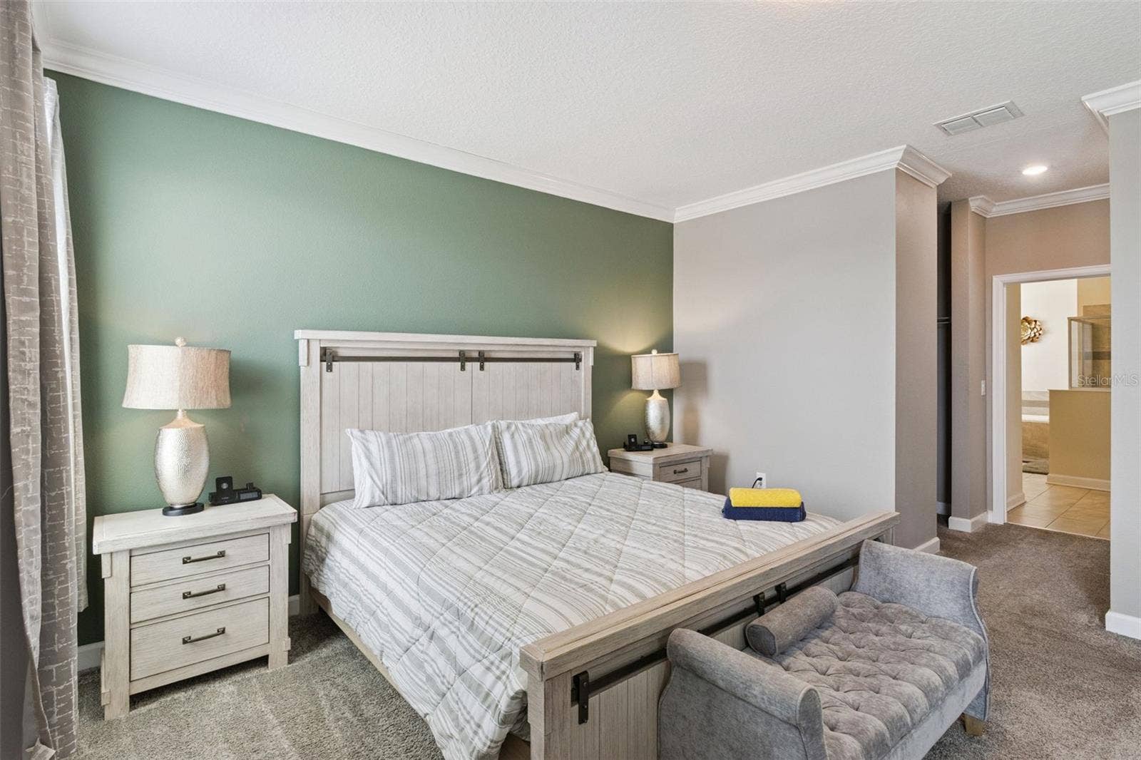 8996 CABOT CLIFFS DRIVE, Davenport, FL 33896 8996 CABOT CLIFFS DRIVE, Davenport, FL 33896