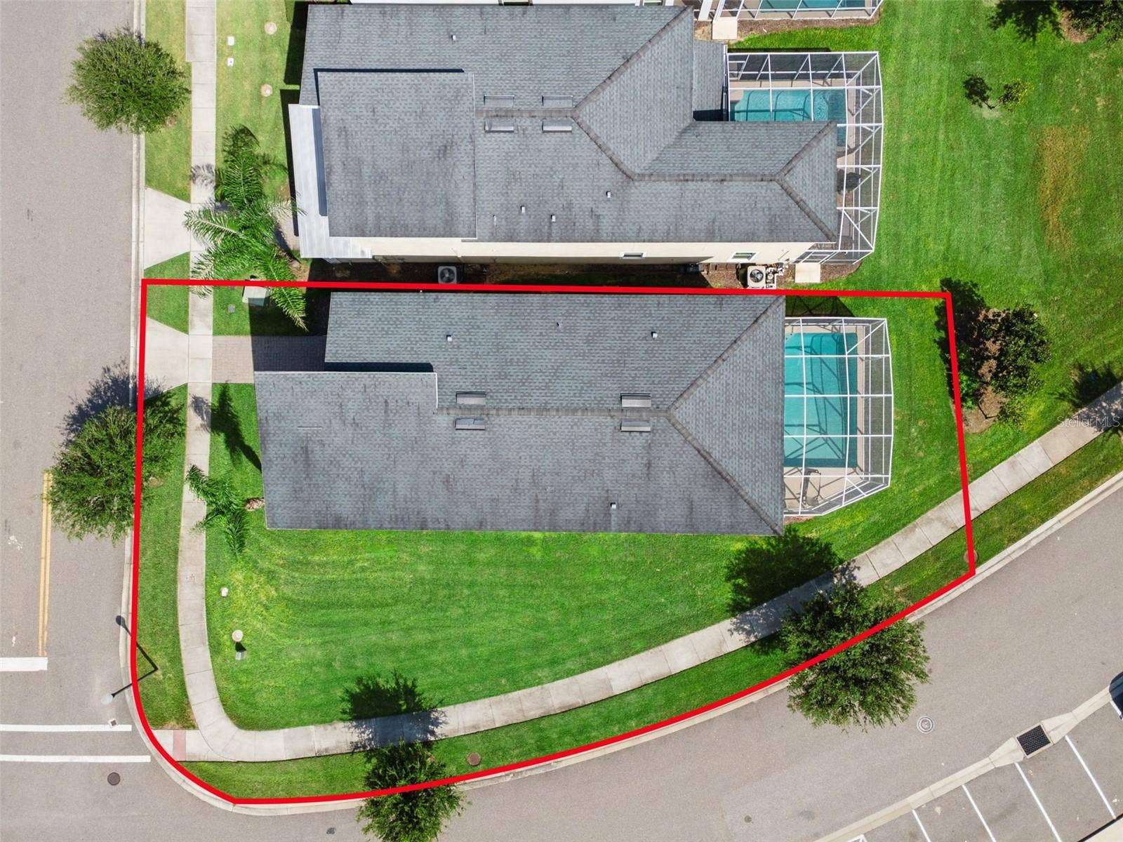 8996 CABOT CLIFFS DRIVE, Davenport, FL 33896 8996 CABOT CLIFFS DRIVE, Davenport, FL 33896