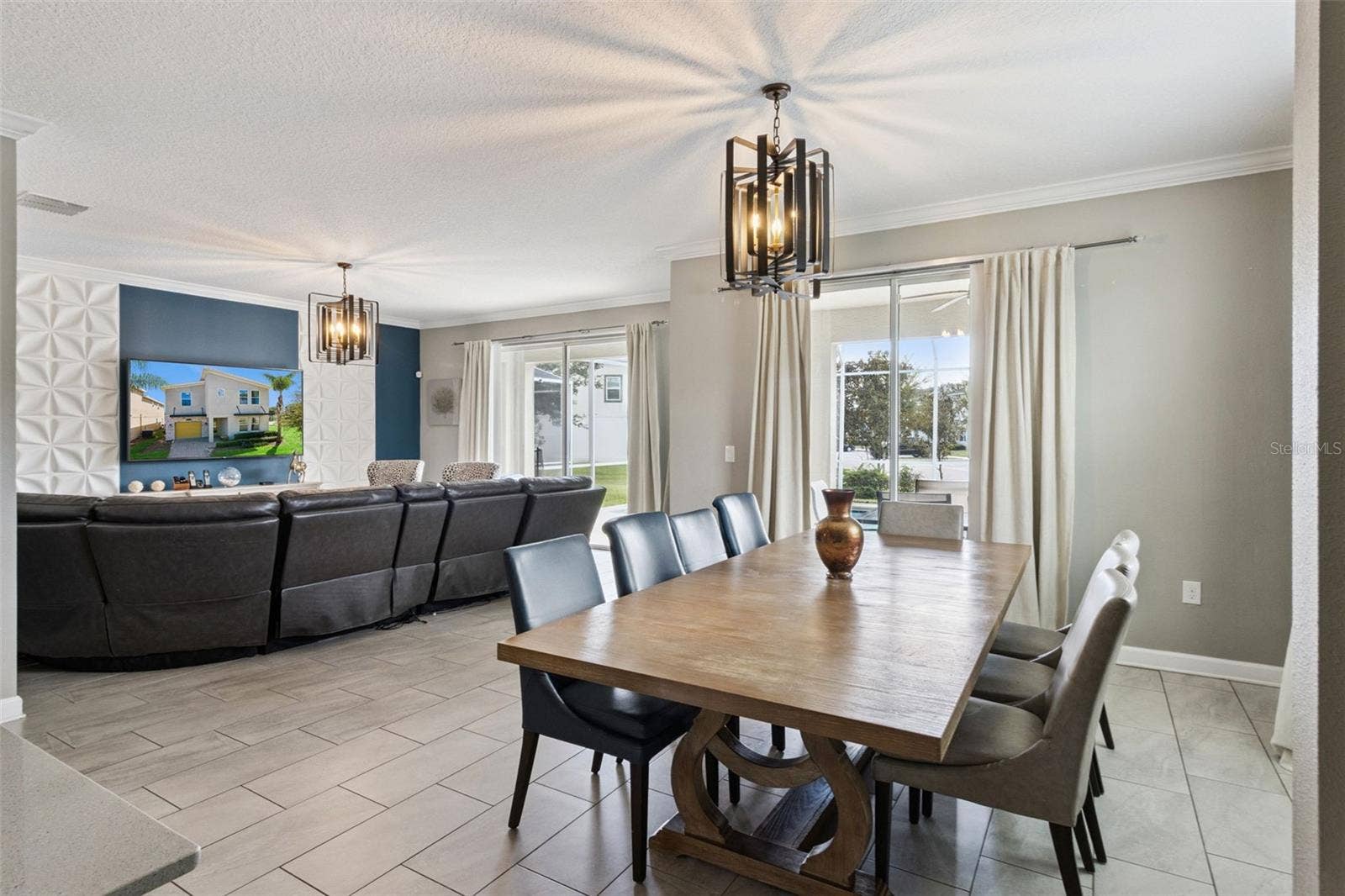 8996 CABOT CLIFFS DRIVE, Davenport, FL 33896 8996 CABOT CLIFFS DRIVE, Davenport, FL 33896