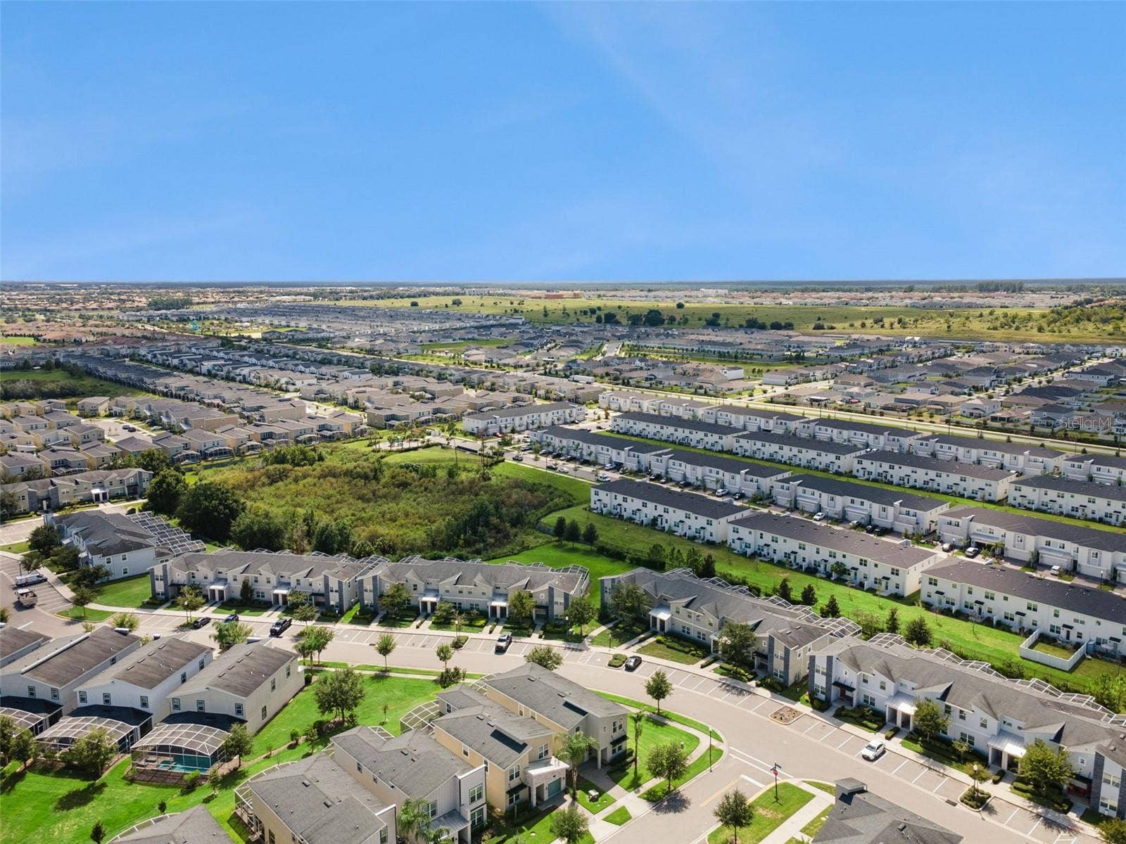 8996 CABOT CLIFFS DRIVE, Davenport, FL 33896 8996 CABOT CLIFFS DRIVE, Davenport, FL 33896