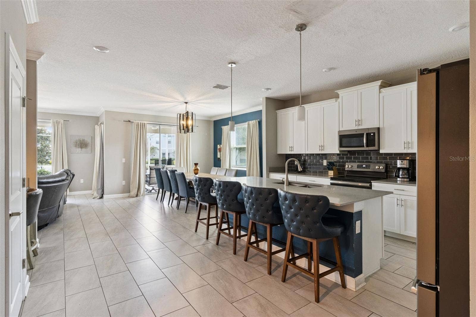 8996 CABOT CLIFFS DRIVE, Davenport, FL 33896 8996 CABOT CLIFFS DRIVE, Davenport, FL 33896