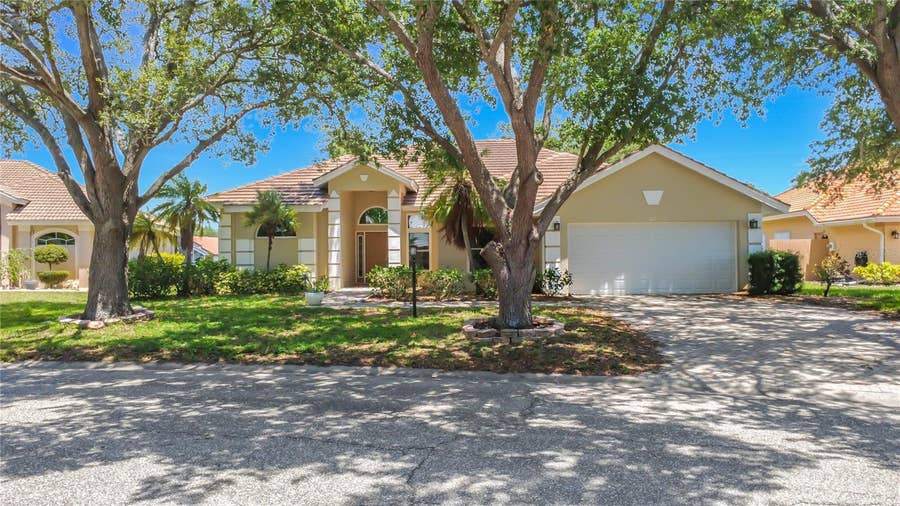 Property photo for 1216 WHITNEY DRIVE, Venice, FL