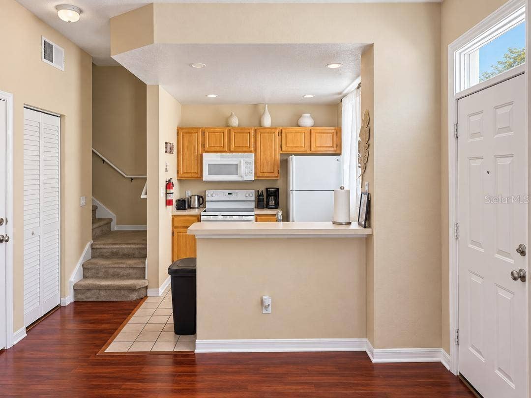 2459 CARAVELLE CIRCLE, Kissimmee, FL 34746 2459 CARAVELLE CIRCLE, Kissimmee, FL 34746