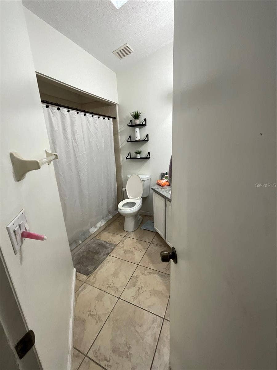 2712 EMERSON LANE, Kissimmee, FL 34743 2712 EMERSON LANE, Kissimmee, FL 34743