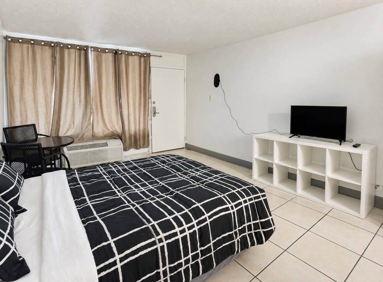 7900 S ORANGE BLOSSOM TRAIL, #2002, Orlando, FL 32809 7900 S ORANGE BLOSSOM TRAIL, #2002, Orlando, FL 32809