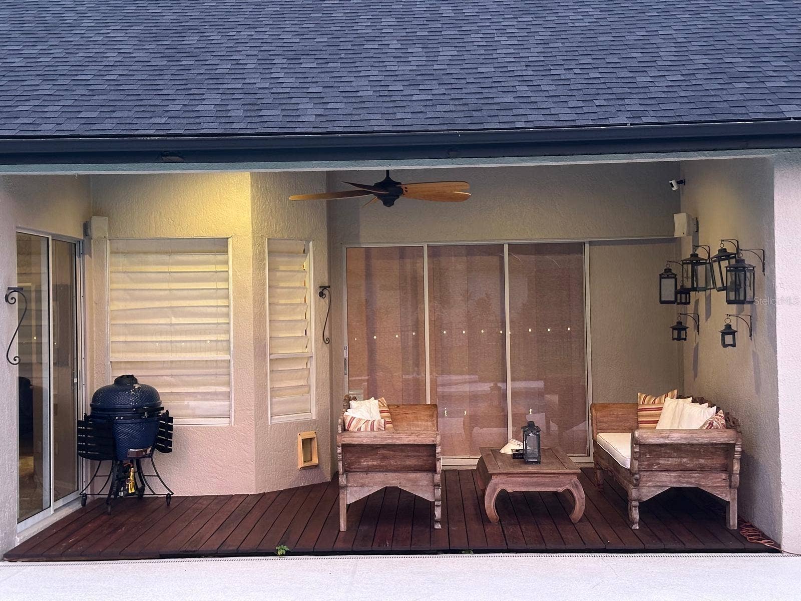 10349 POINTVIEW COURT, Orlando, FL 32836 Covered Porch with wood deck