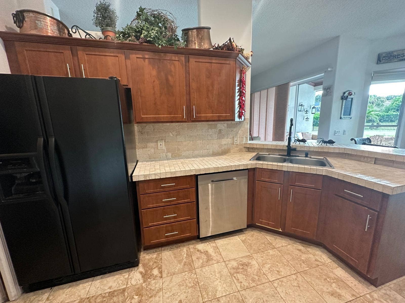 10349 POINTVIEW COURT, Orlando, FL 32836 10349 POINTVIEW COURT, Orlando, FL 32836