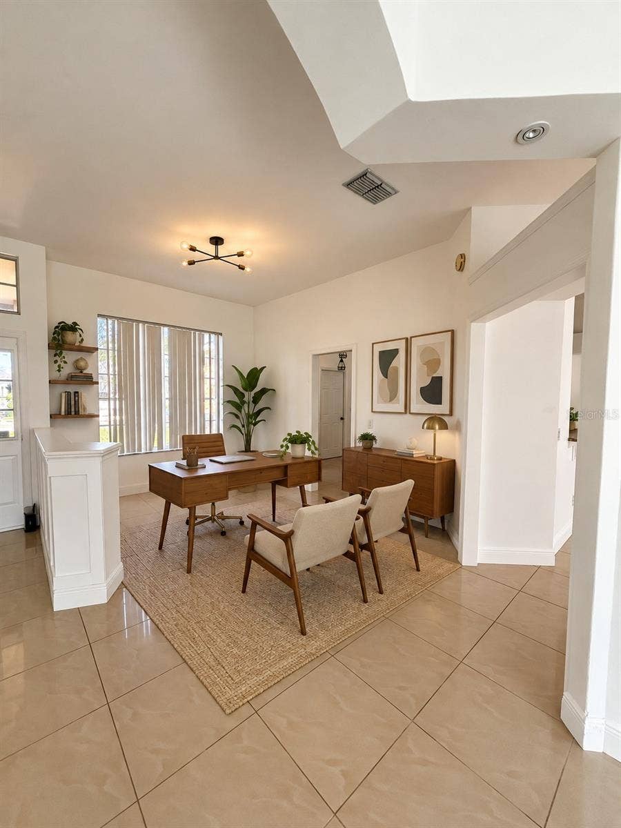2547 RACCOON RUN LANE, Orlando, FL 32837 virtual staged