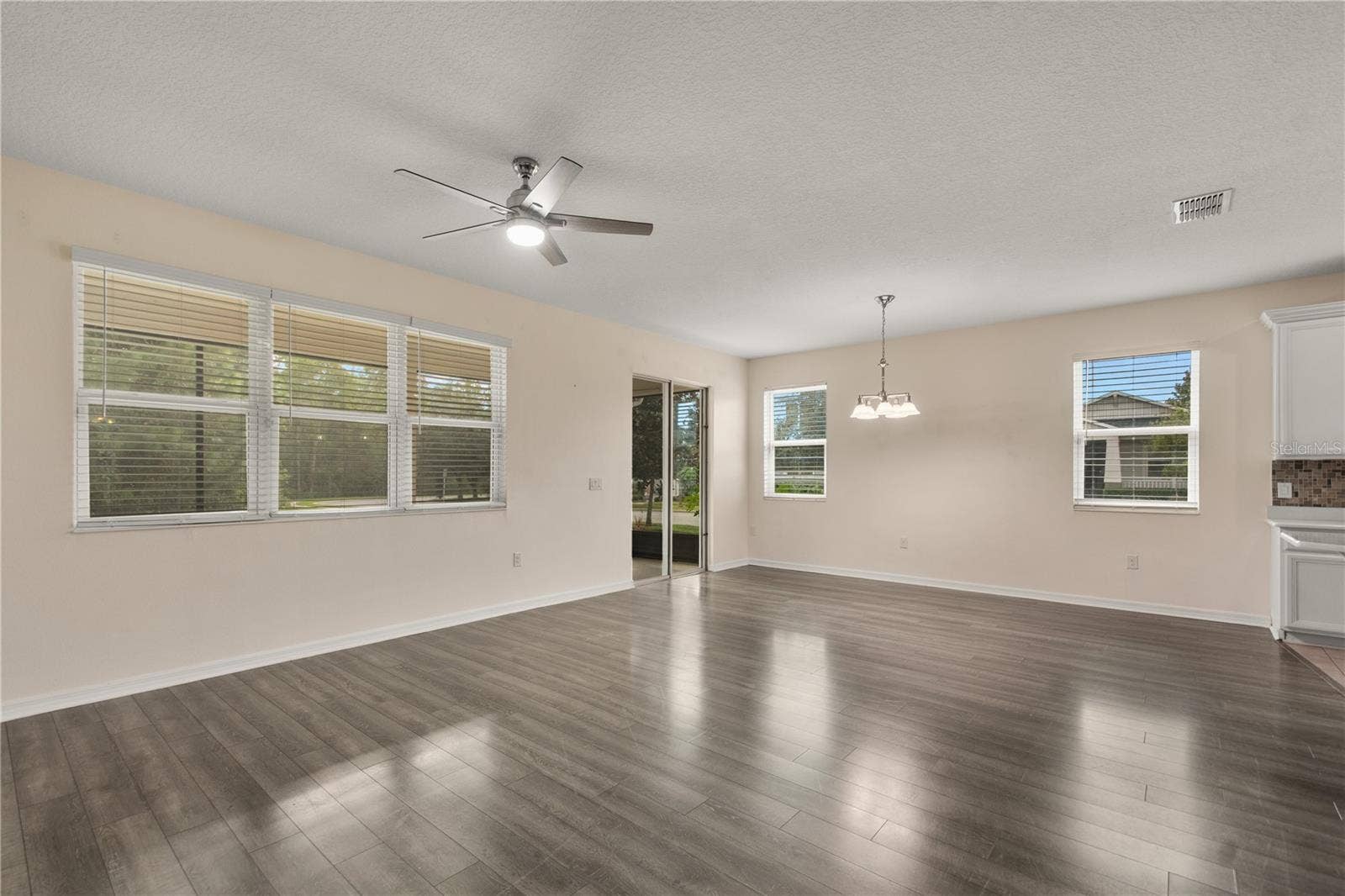 8091 BOWERY DRIVE, Winter Garden, FL 34787
