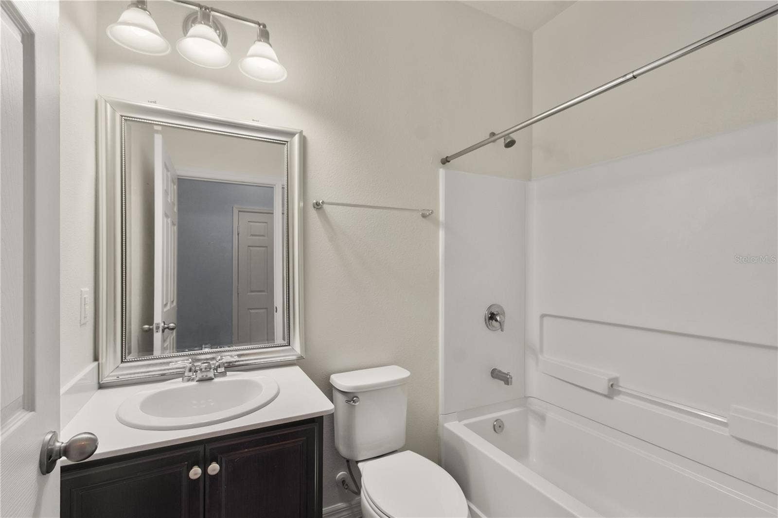 8091 BOWERY DRIVE, Winter Garden, FL 34787