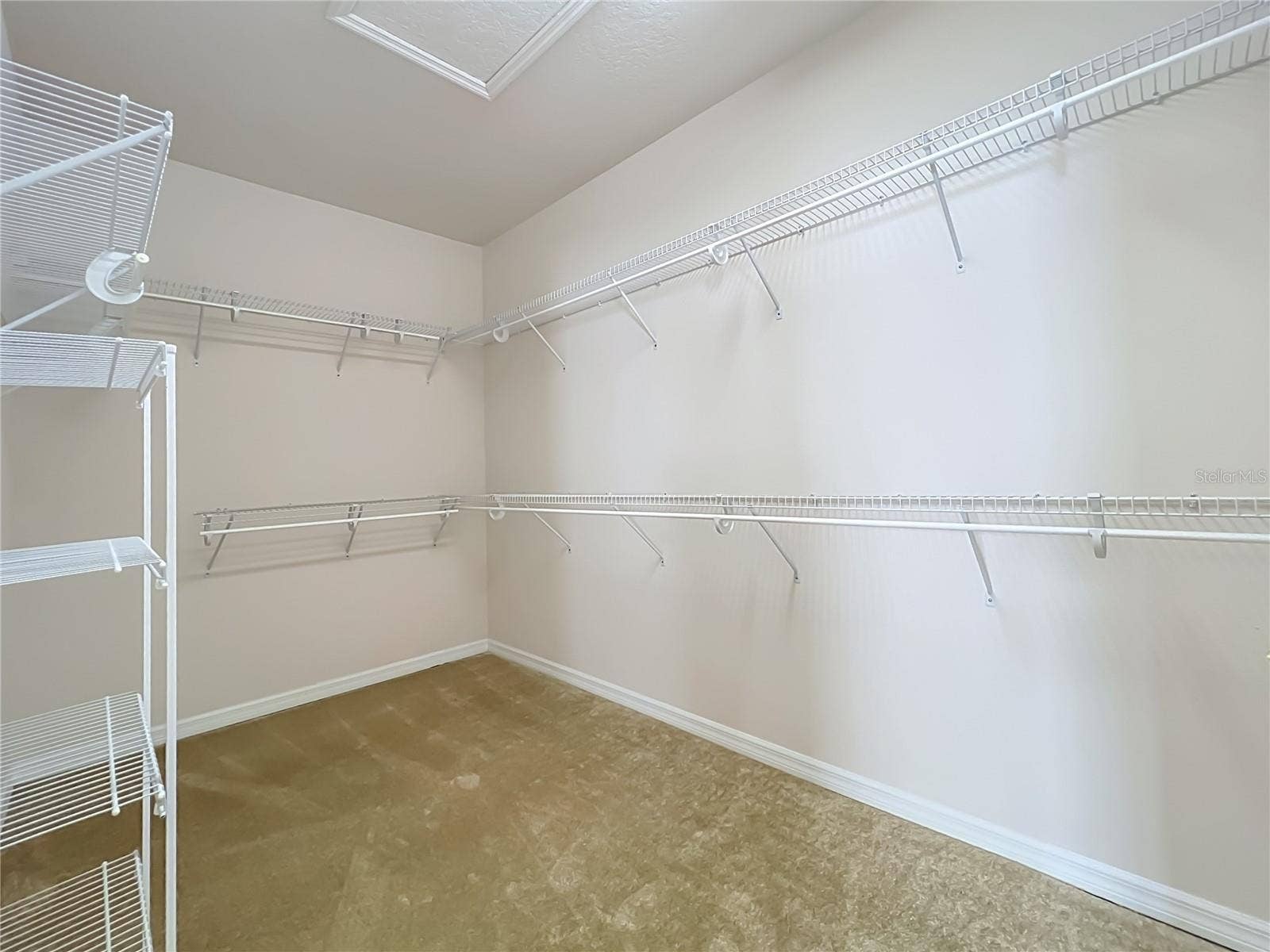 12809 HOLDENBURY LANE, Windermere, FL 34786 12809 HOLDENBURY LANE, Windermere, FL 34786