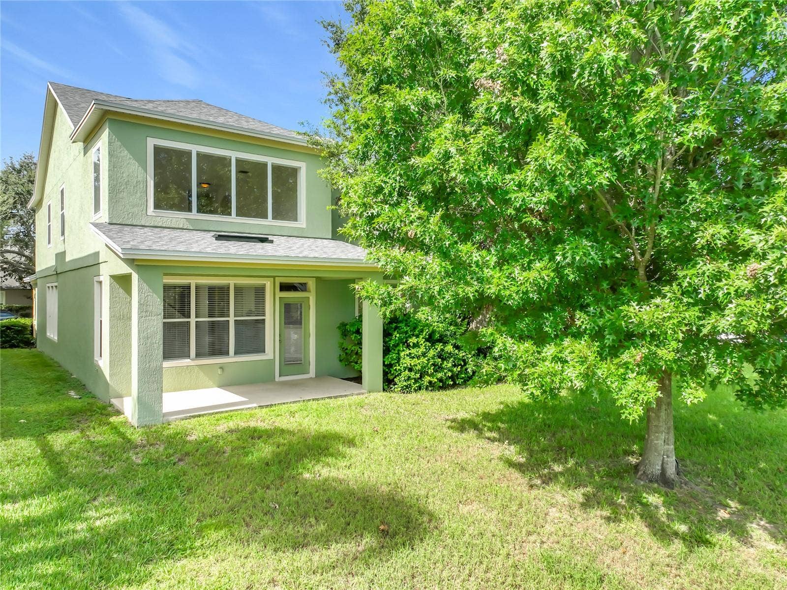 12809 HOLDENBURY LANE, Windermere, FL 34786 Back yard and patio