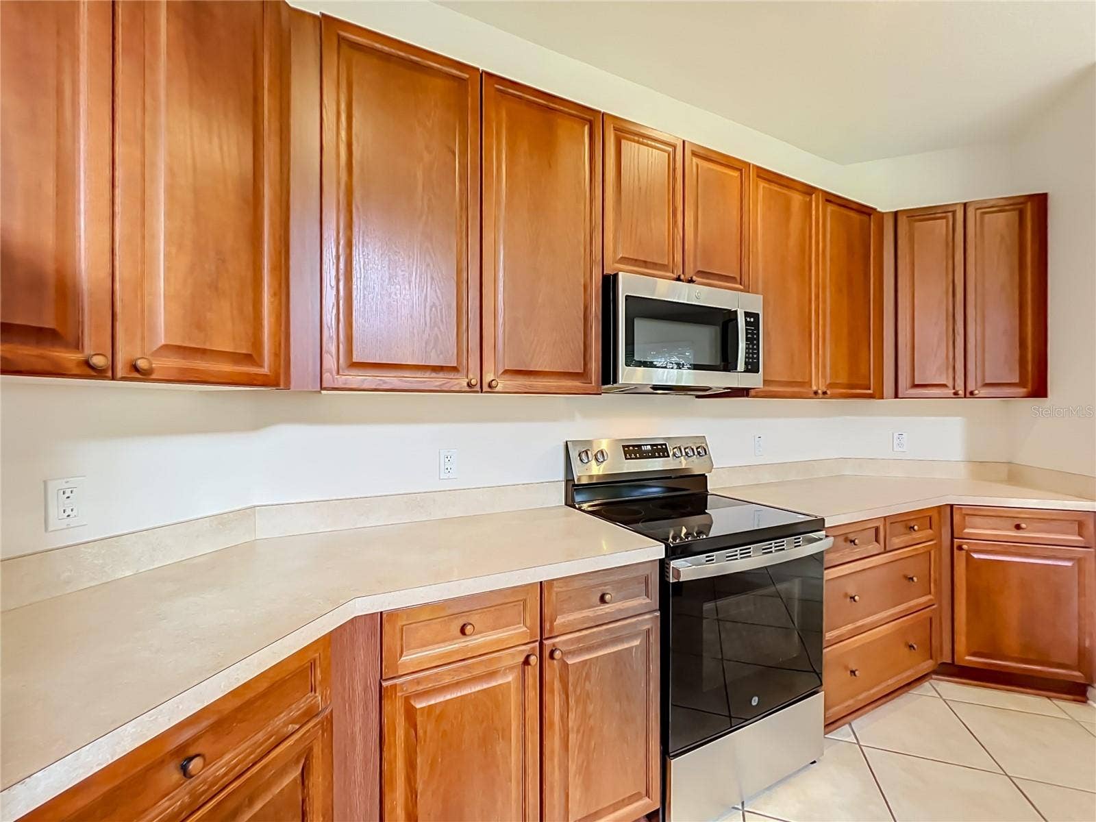 12809 HOLDENBURY LANE, Windermere, FL 34786 12809 HOLDENBURY LANE, Windermere, FL 34786