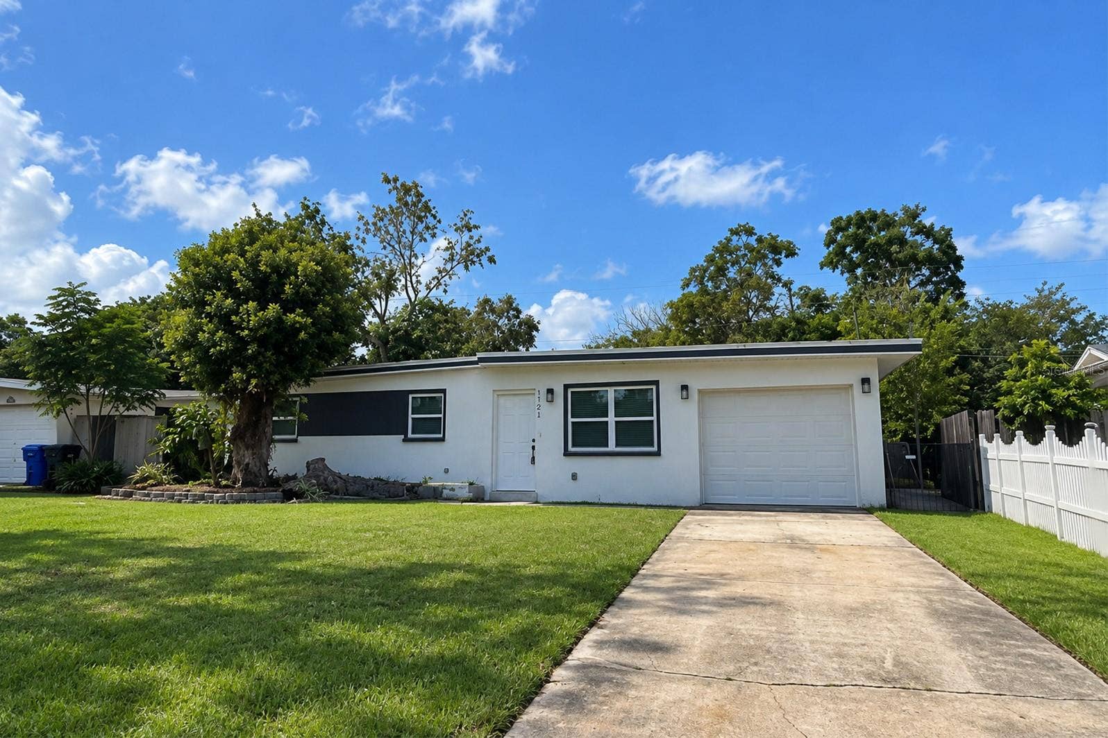 1701 TALLAHASSEE DRIVE, Daytona Beach, FL 32117