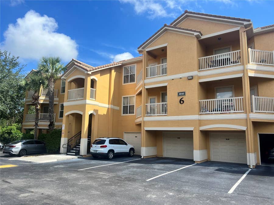 Property photo for 8842 VILLA VIEW CIRCLE, #203, Orlando, FL