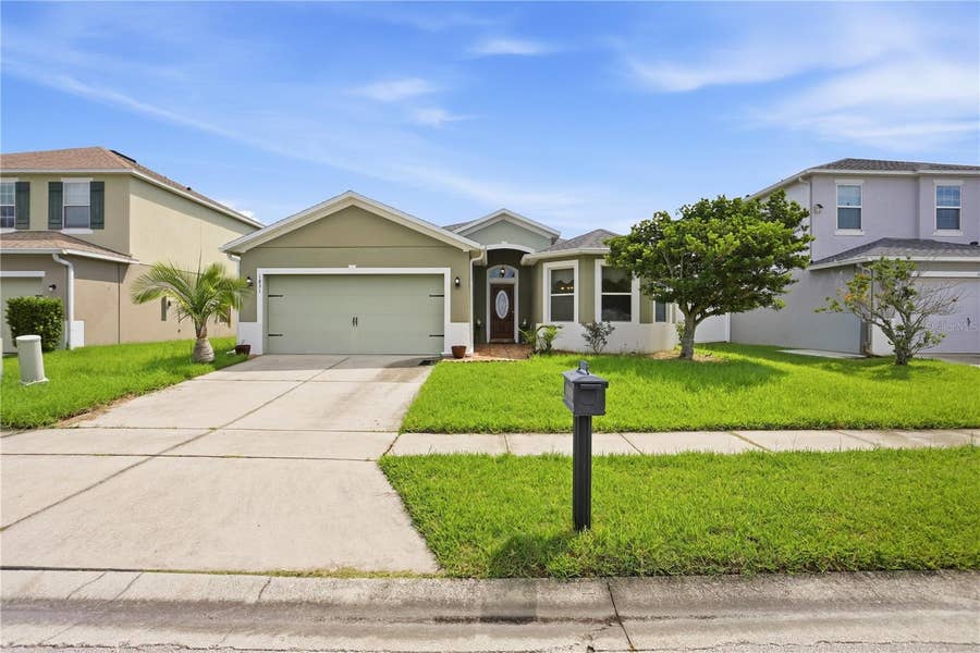 Property photo for 1831 BETSY ROSS LANE, St Cloud, FL