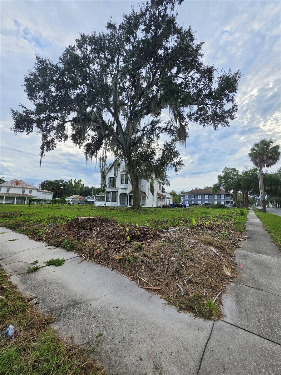 Property photo for 206 S VERNON AVENUE, Kissimmee, FL